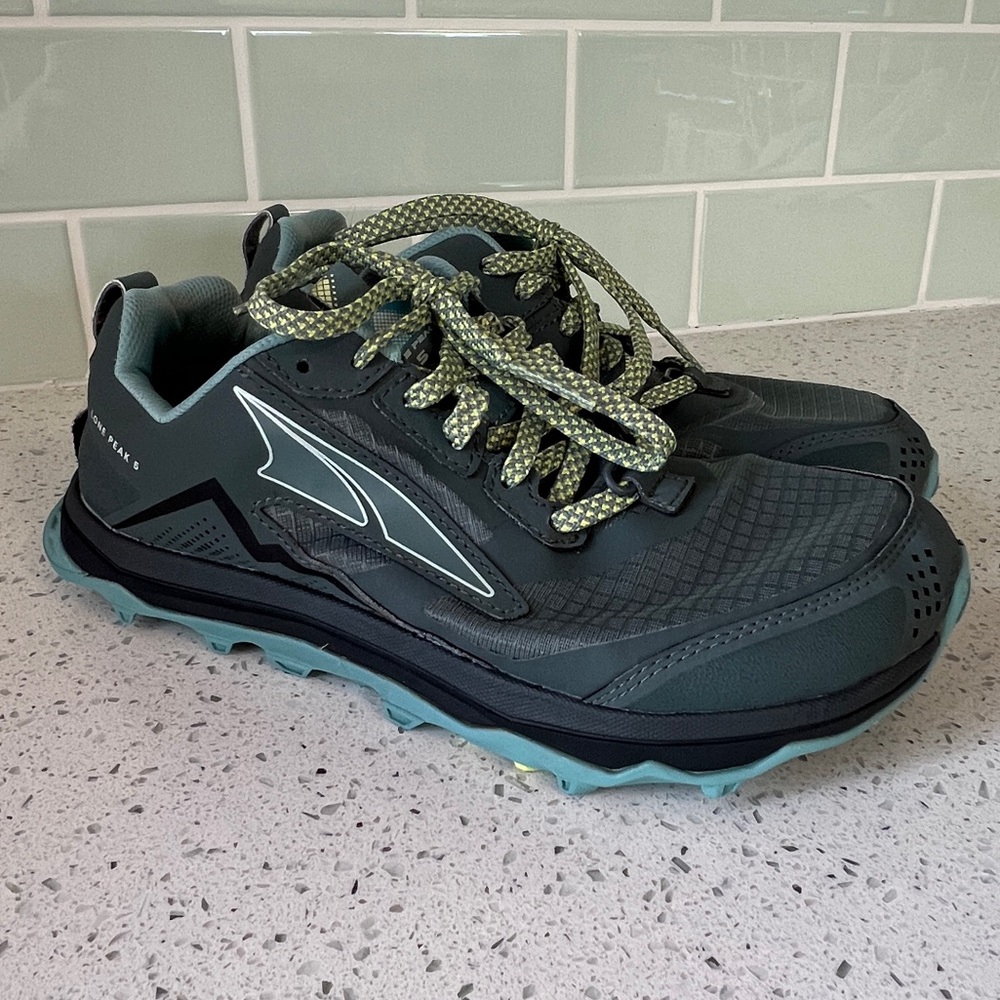 Altra Lone Peak 5 women’s size 7.5 color Balsam Green